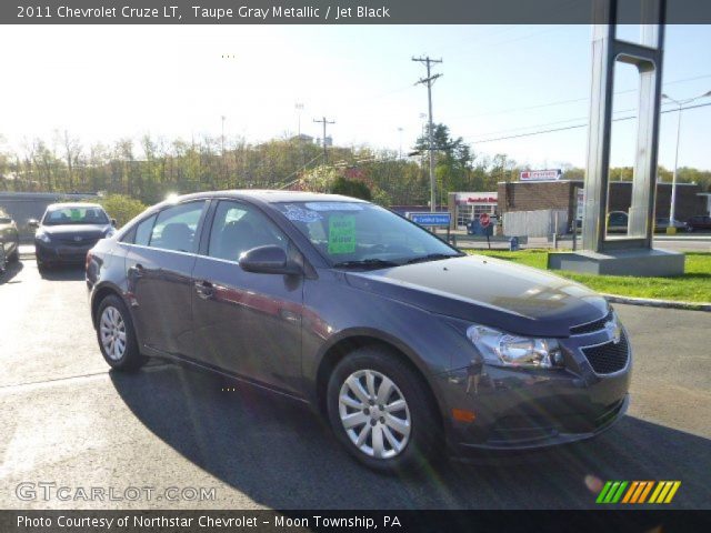 2011 Chevrolet Cruze LT in Taupe Gray Metallic