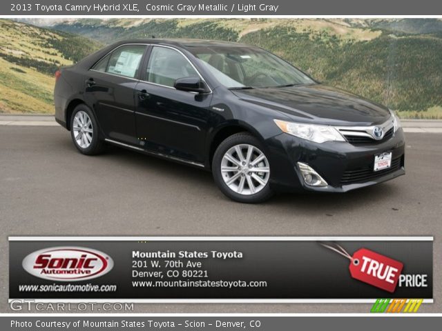 2013 Toyota Camry Hybrid XLE in Cosmic Gray Metallic