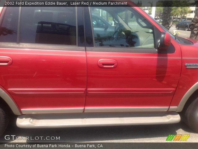 2002 Ford Expedition Eddie Bauer in Laser Red