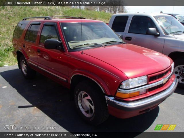 2000 Chevrolet Blazer LS 4x4 in Majestic Red Metallic