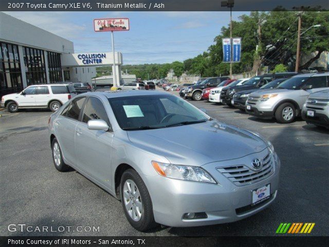 2007 Toyota Camry XLE V6 in Titanium Metallic