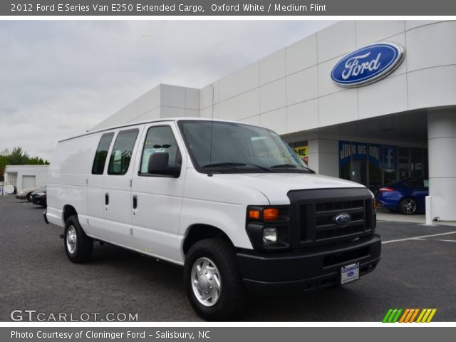 2012 Ford E Series Van E250 Extended Cargo in Oxford White