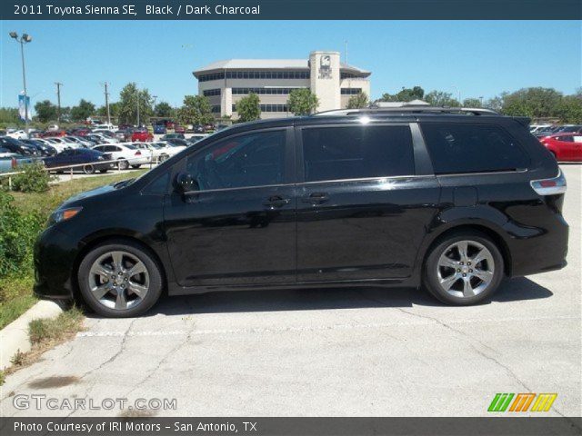 2011 Toyota Sienna SE in Black