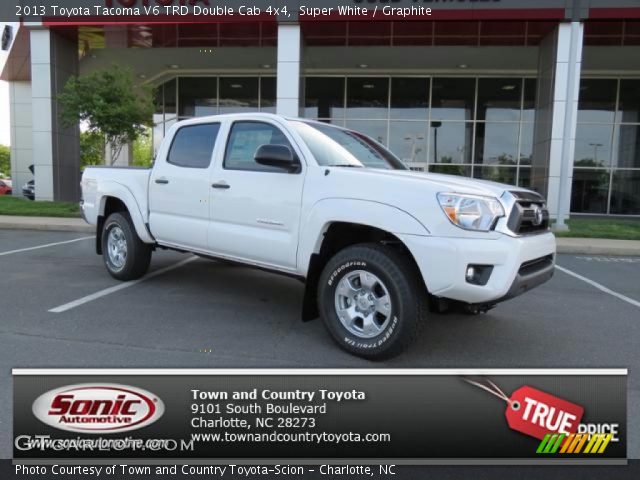 2013 Toyota Tacoma V6 TRD Double Cab 4x4 in Super White