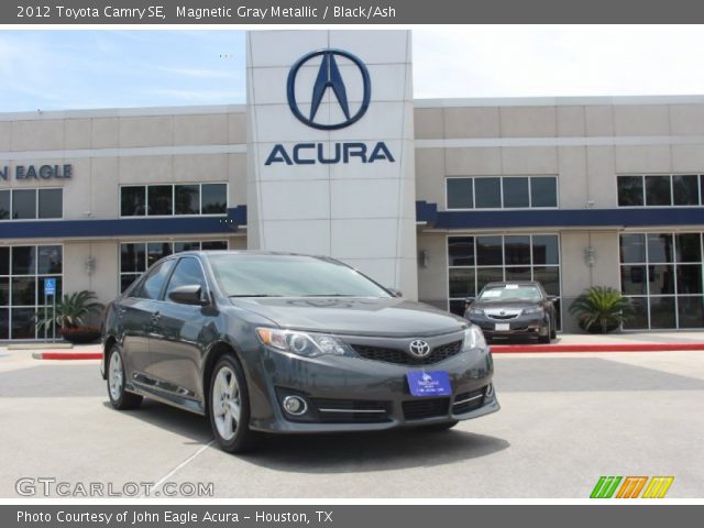 2012 Toyota Camry SE in Magnetic Gray Metallic