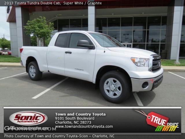 2013 Toyota Tundra Double Cab in Super White