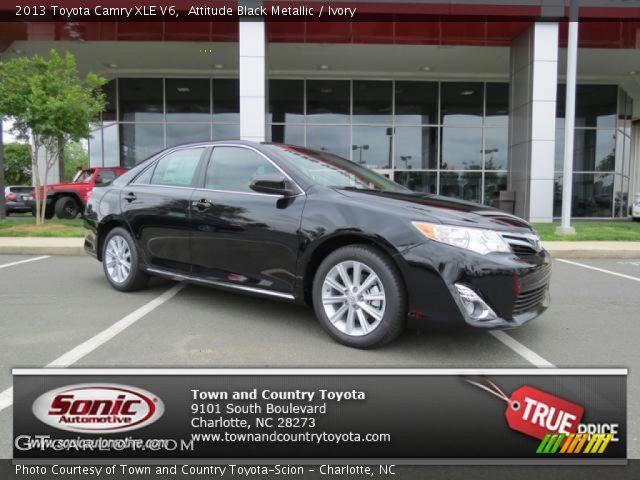 2013 Toyota Camry XLE V6 in Attitude Black Metallic