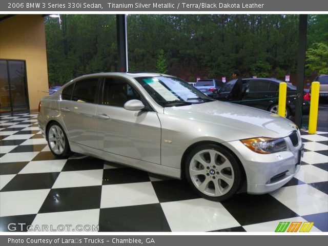 2006 BMW 3 Series 330i Sedan in Titanium Silver Metallic