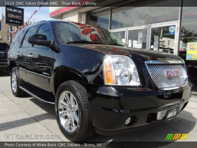 2013 GMC Yukon Denali AWD in Onyx Black