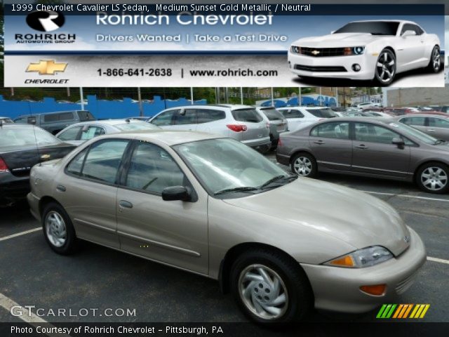 1999 Chevrolet Cavalier LS Sedan in Medium Sunset Gold Metallic