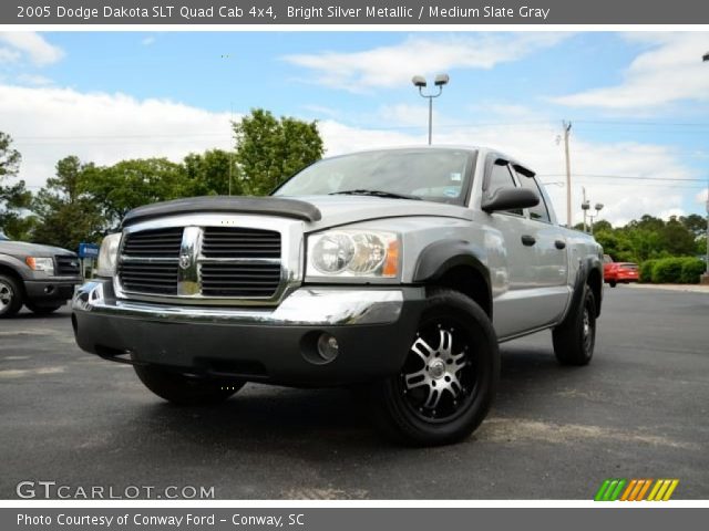 2005 Dodge Dakota SLT Quad Cab 4x4 in Bright Silver Metallic