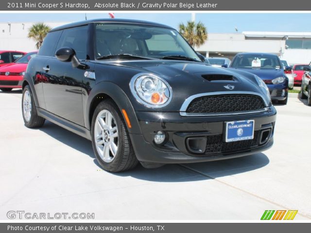 2011 Mini Cooper S Hardtop in Absolute Black