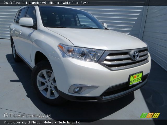 2013 Toyota Highlander V6 in Blizzard White Pearl