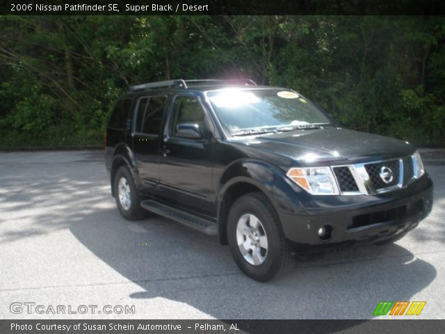 2006 Nissan Pathfinder SE in Super Black