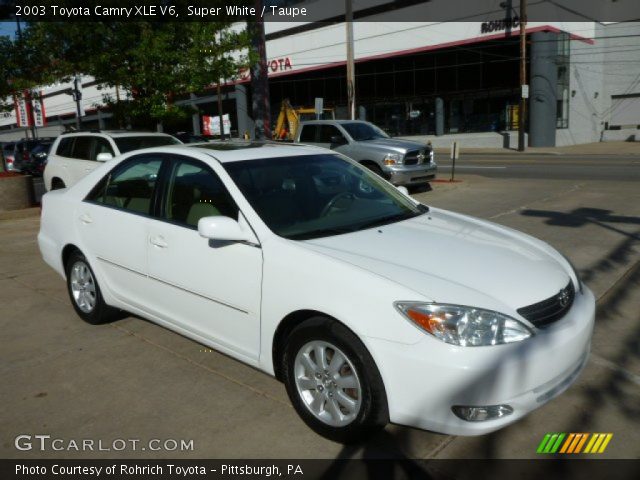 2003 Toyota Camry XLE V6 in Super White