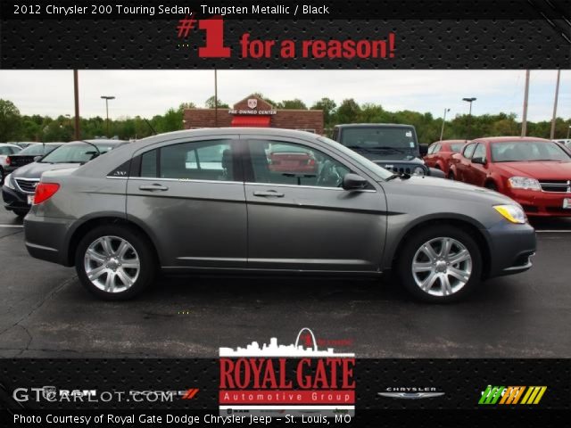 2012 Chrysler 200 Touring Sedan in Tungsten Metallic