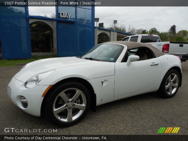 2007 Pontiac Solstice Roadster in Pure White