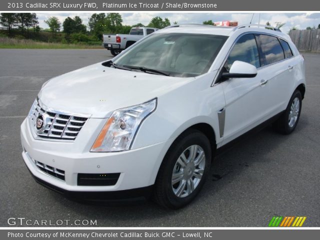 2013 Cadillac SRX Luxury FWD in Platinum Ice Tricoat