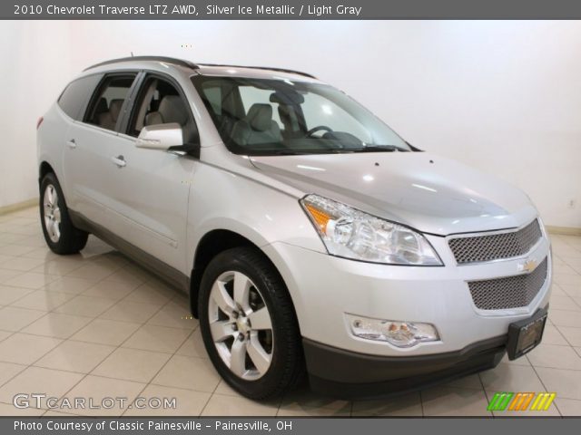 2010 Chevrolet Traverse LTZ AWD in Silver Ice Metallic