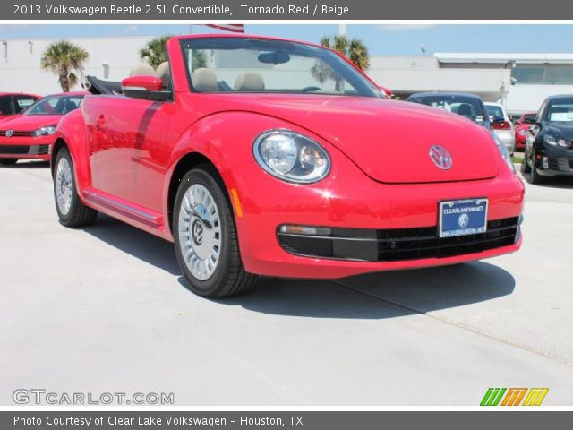 2013 Volkswagen Beetle 2.5L Convertible in Tornado Red