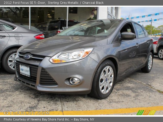 2012 Ford Focus SE 5-Door in Sterling Grey Metallic