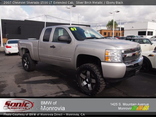 2007 Chevrolet Silverado 1500 LT Extended Cab in Silver Birch Metallic