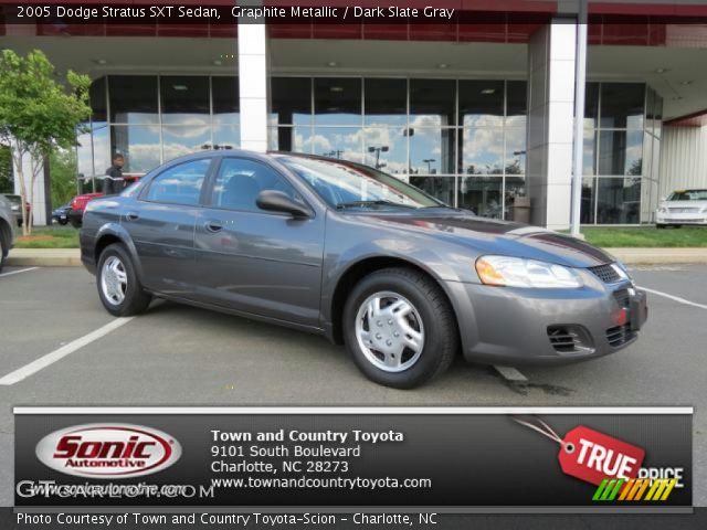 2005 Dodge Stratus SXT Sedan in Graphite Metallic