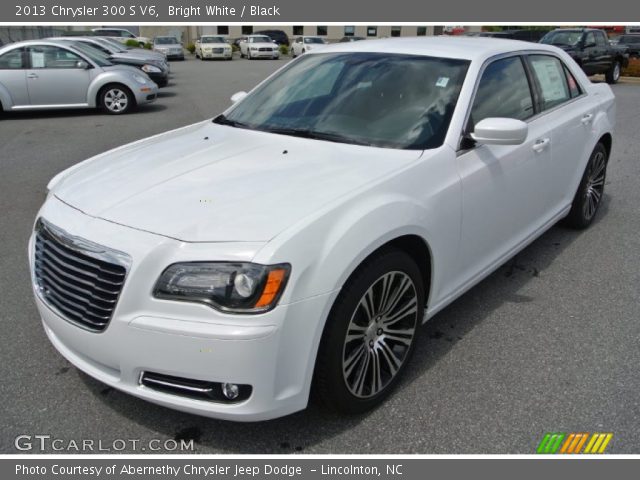 2013 Chrysler 300 S V6 in Bright White