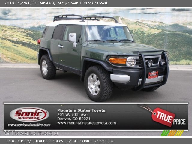 2010 Toyota FJ Cruiser 4WD in Army Green