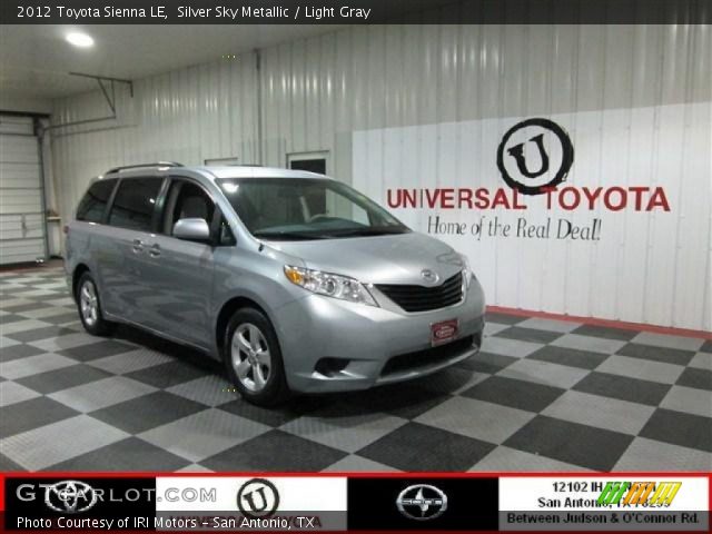 2012 Toyota Sienna LE in Silver Sky Metallic