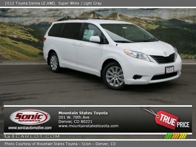 2013 Toyota Sienna LE AWD in Super White