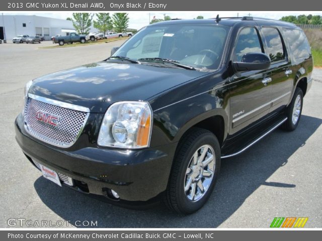 2013 GMC Yukon XL Denali AWD in Onyx Black