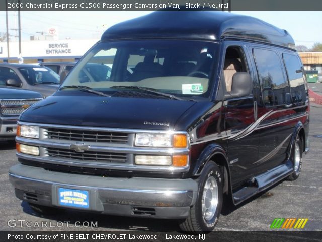 2000 Chevrolet Express G1500 Passenger Conversion Van in Black