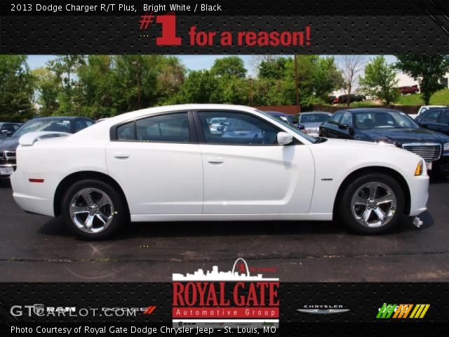 2013 Dodge Charger R/T Plus in Bright White