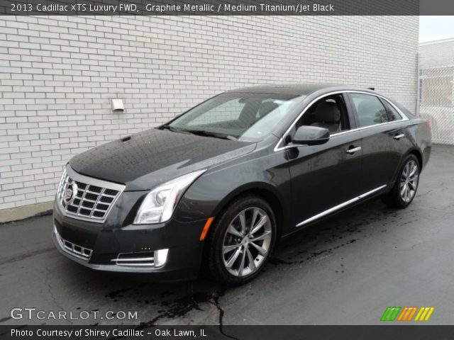 2013 Cadillac XTS Luxury FWD in Graphite Metallic