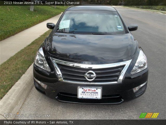 2013 Nissan Altima 2.5 S in Super Black