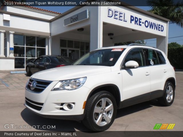2010 Volkswagen Tiguan Wolfsburg Edition in Candy White