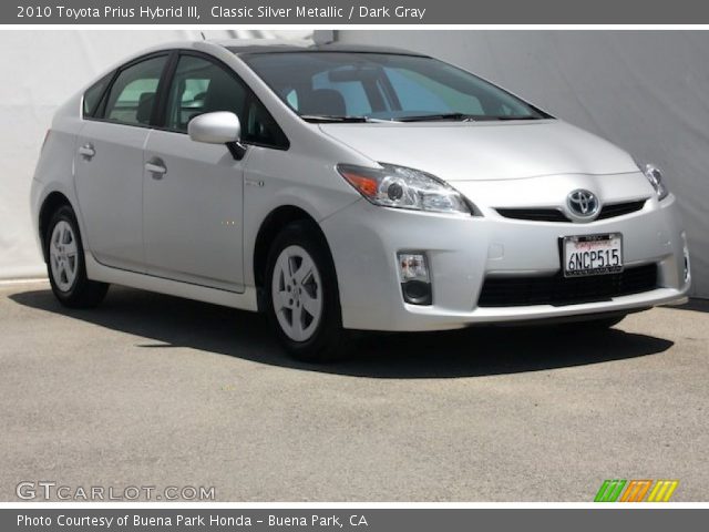 2010 Toyota Prius Hybrid III in Classic Silver Metallic