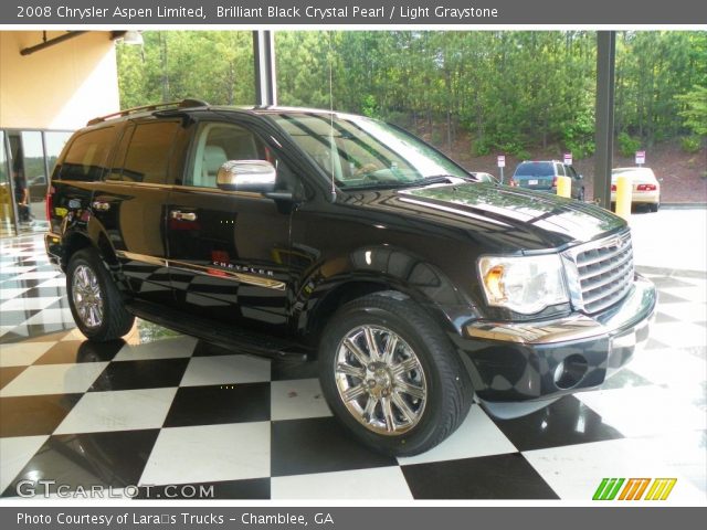 2008 Chrysler Aspen Limited in Brilliant Black Crystal Pearl