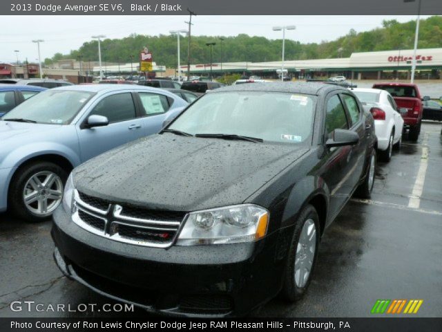 2013 Dodge Avenger SE V6 in Black