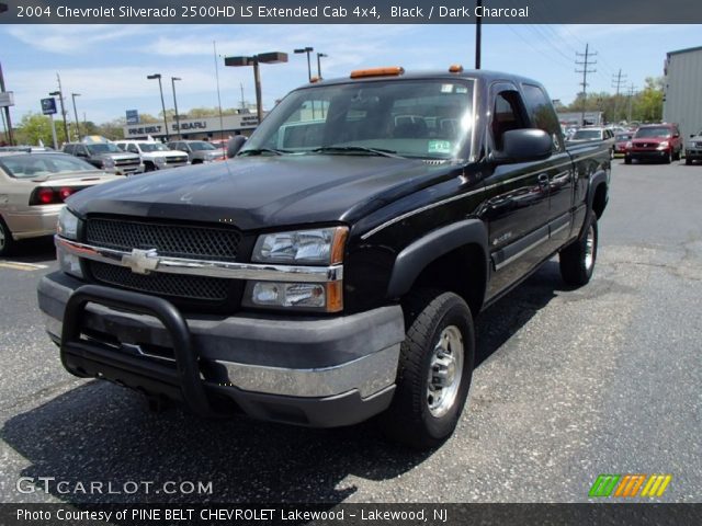 2004 Chevrolet Silverado 2500HD LS Extended Cab 4x4 in Black