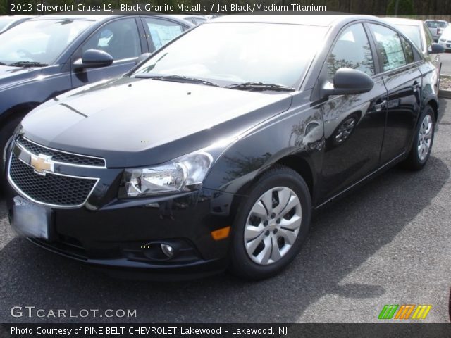 2013 Chevrolet Cruze LS in Black Granite Metallic