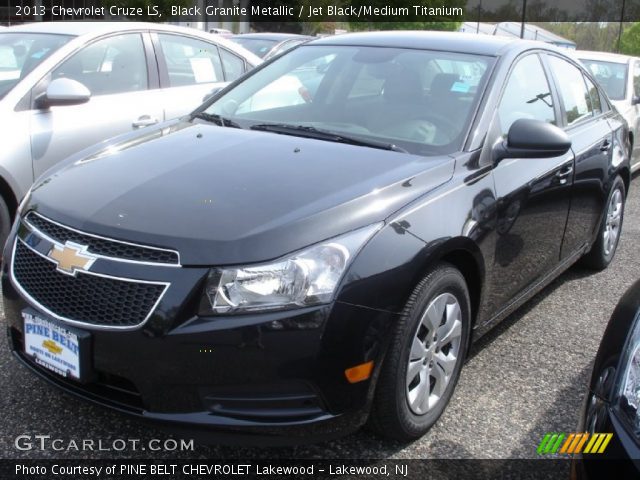 2013 Chevrolet Cruze LS in Black Granite Metallic