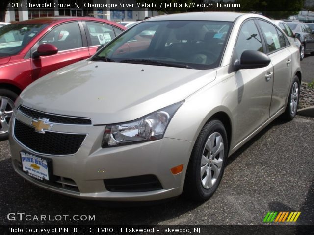 2013 Chevrolet Cruze LS in Champagne Silver Metallic