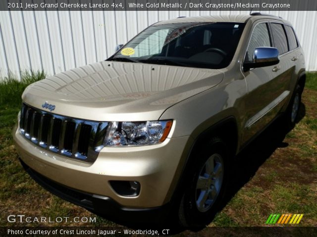 2011 Jeep Grand Cherokee Laredo 4x4 in White Gold Metallic