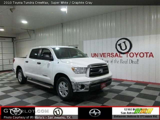 2010 Toyota Tundra CrewMax in Super White