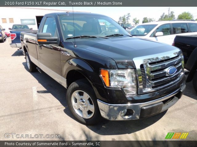 2010 Ford F150 XLT Regular Cab in Tuxedo Black