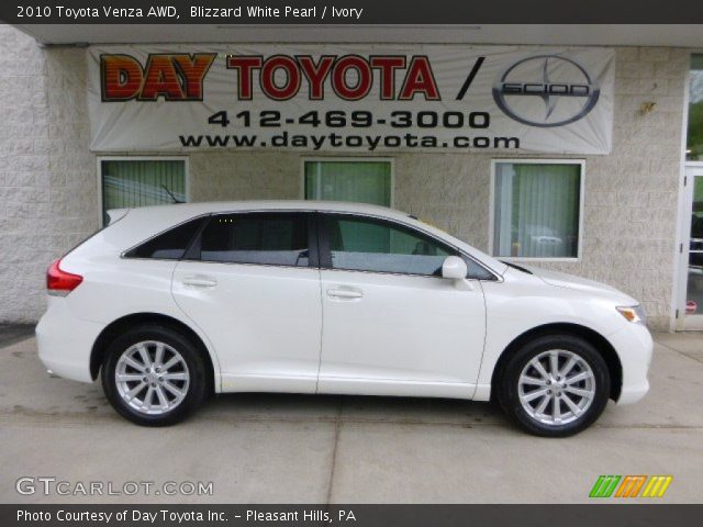 2010 Toyota Venza AWD in Blizzard White Pearl