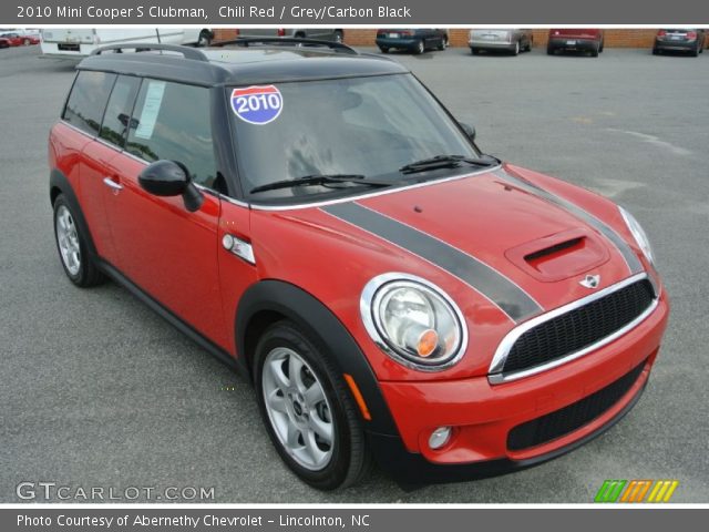 2010 Mini Cooper S Clubman in Chili Red