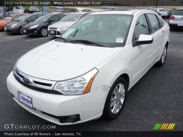 2010 Ford Focus SEL Sedan in White Suede